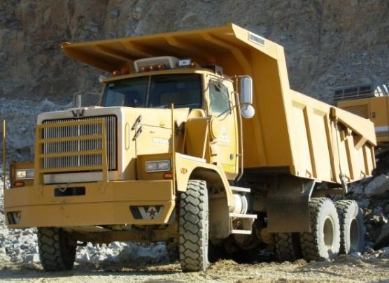sewa dump truck jakarta